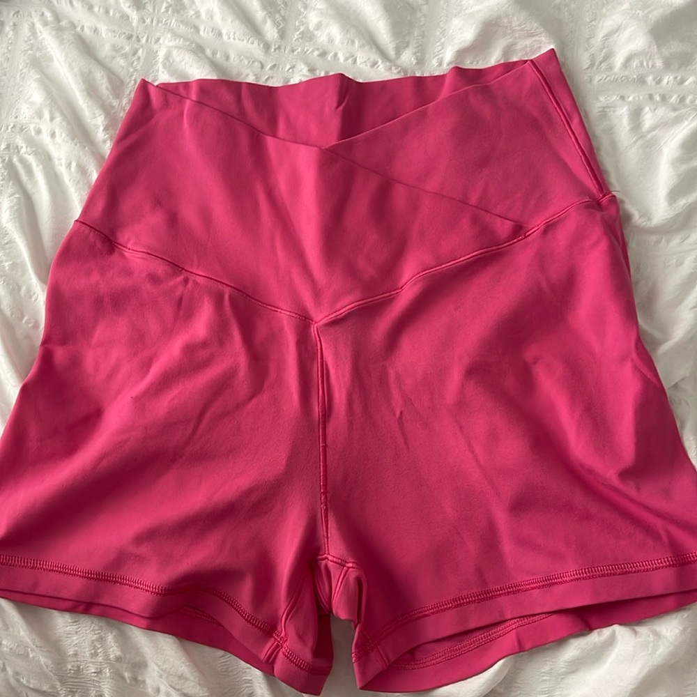Offline by Aerie Real Me Crossover 3in Shortie Bike Shorts
